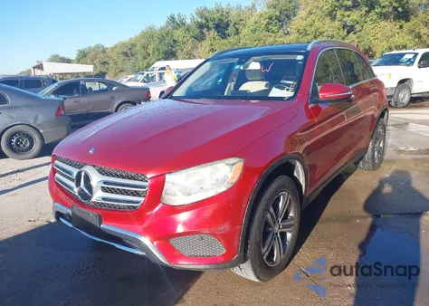 2016 Mercedes-Benz Glc 300 z USA, uszkodzony, nr VIN WDC0G4JB1GF006653